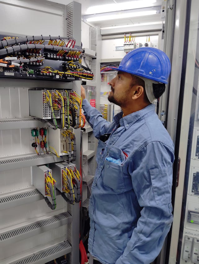 Világításkorszerűsítés ipari és céges partnereknek | Smart Electric Hungary